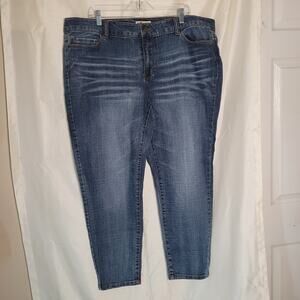 Dollhouse Comfortable Fit Size 20 Jeans